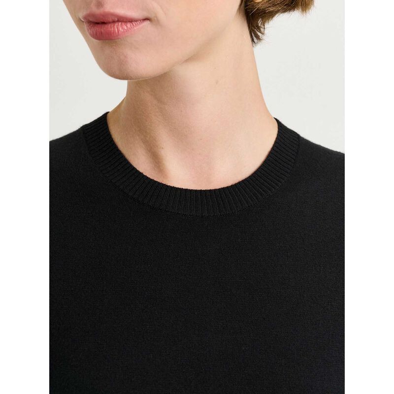 Veronika Maine Black Elbow Sleeve Round Neck Knit image number 2